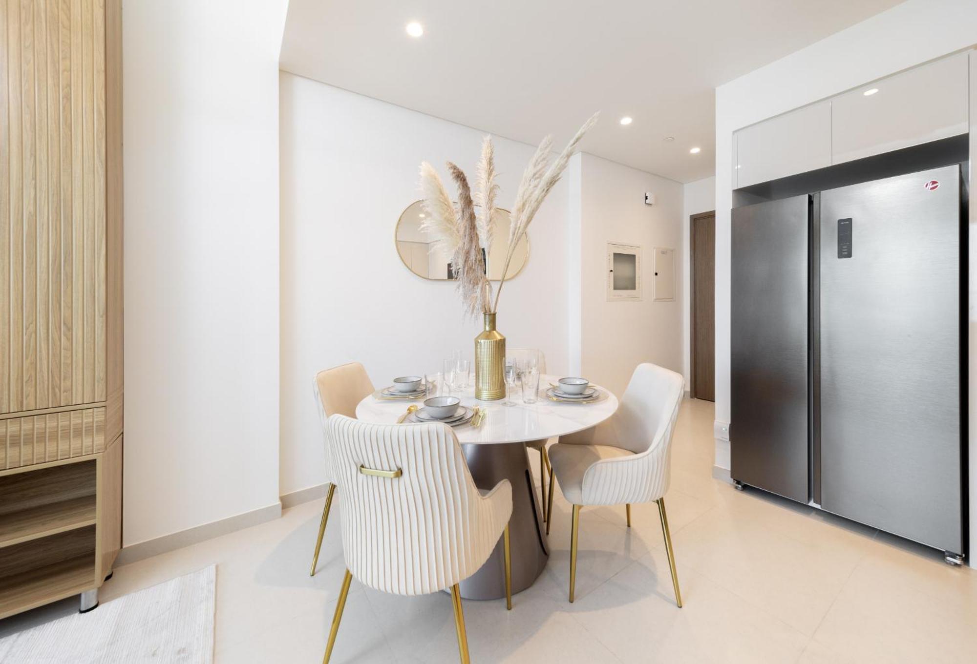 Eden's Homes & - Burj Royale Apartment