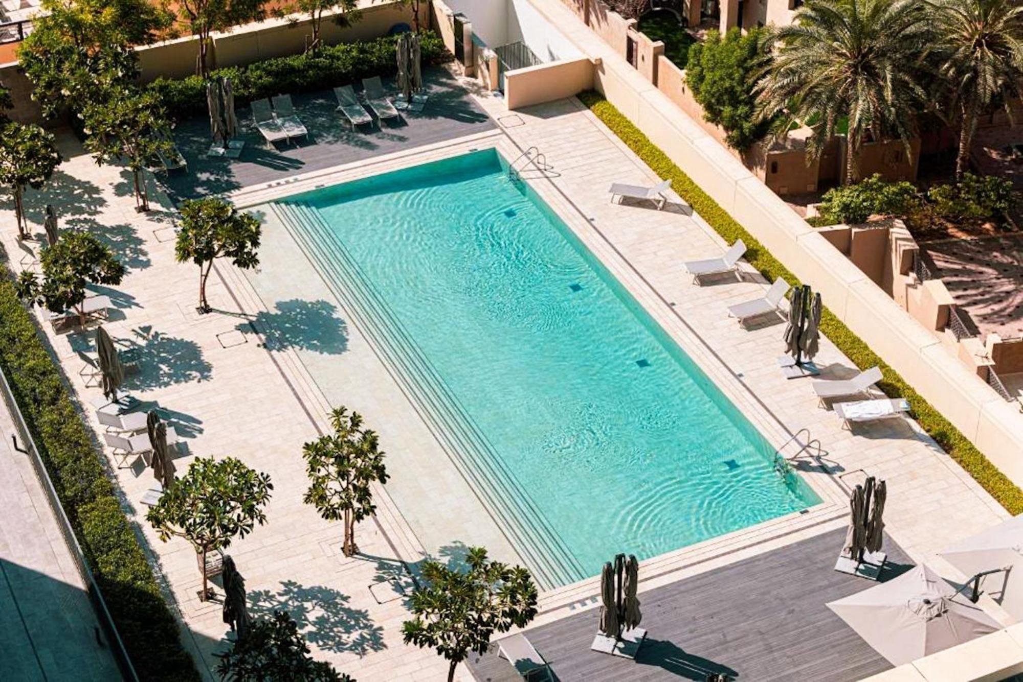 Eden's Homes & - Burj Royale Apartment Dubai