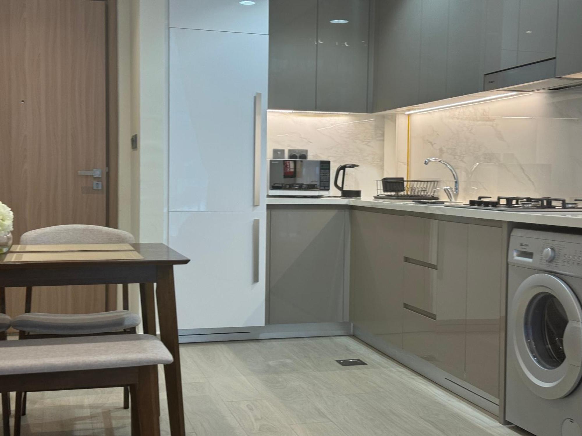 Apartment Ashri Homes Standard In Riviera With Pool View Dubai