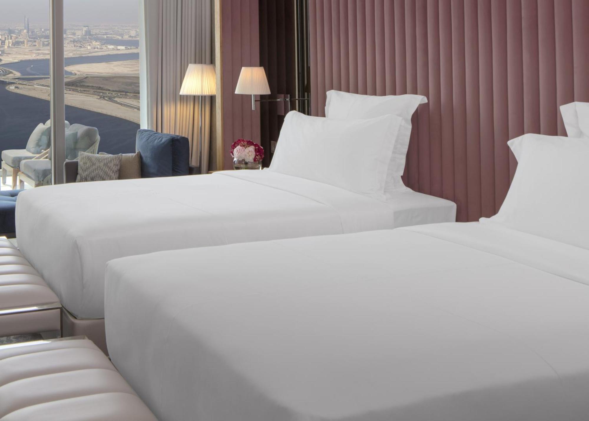 Sls & Residences Hotel Dubai