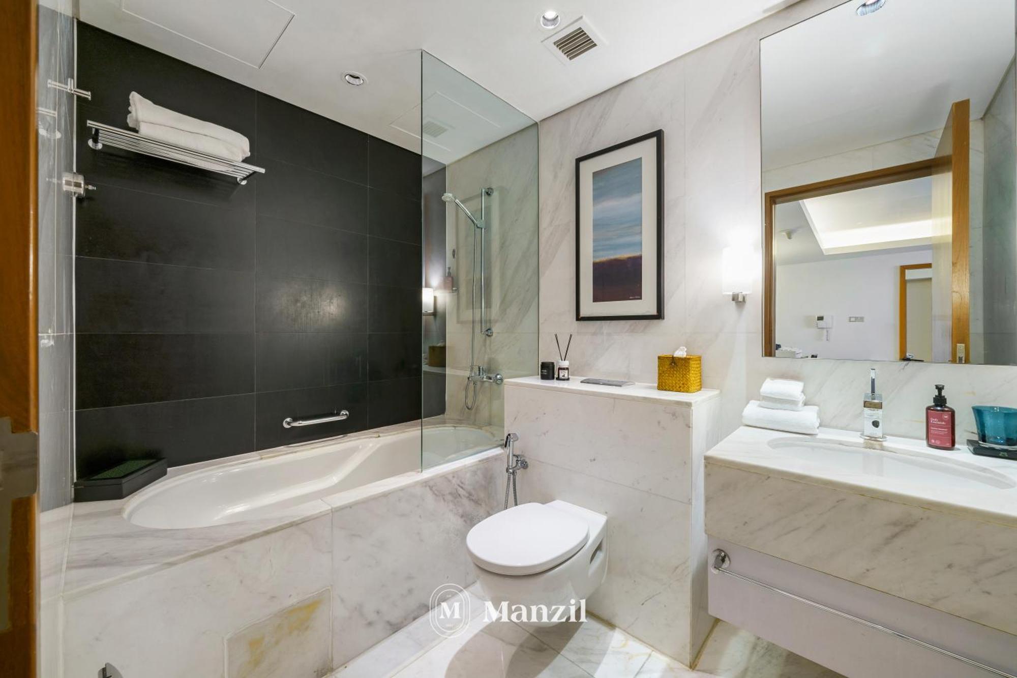 Apartment Manzil - With Direct Access To Mall *