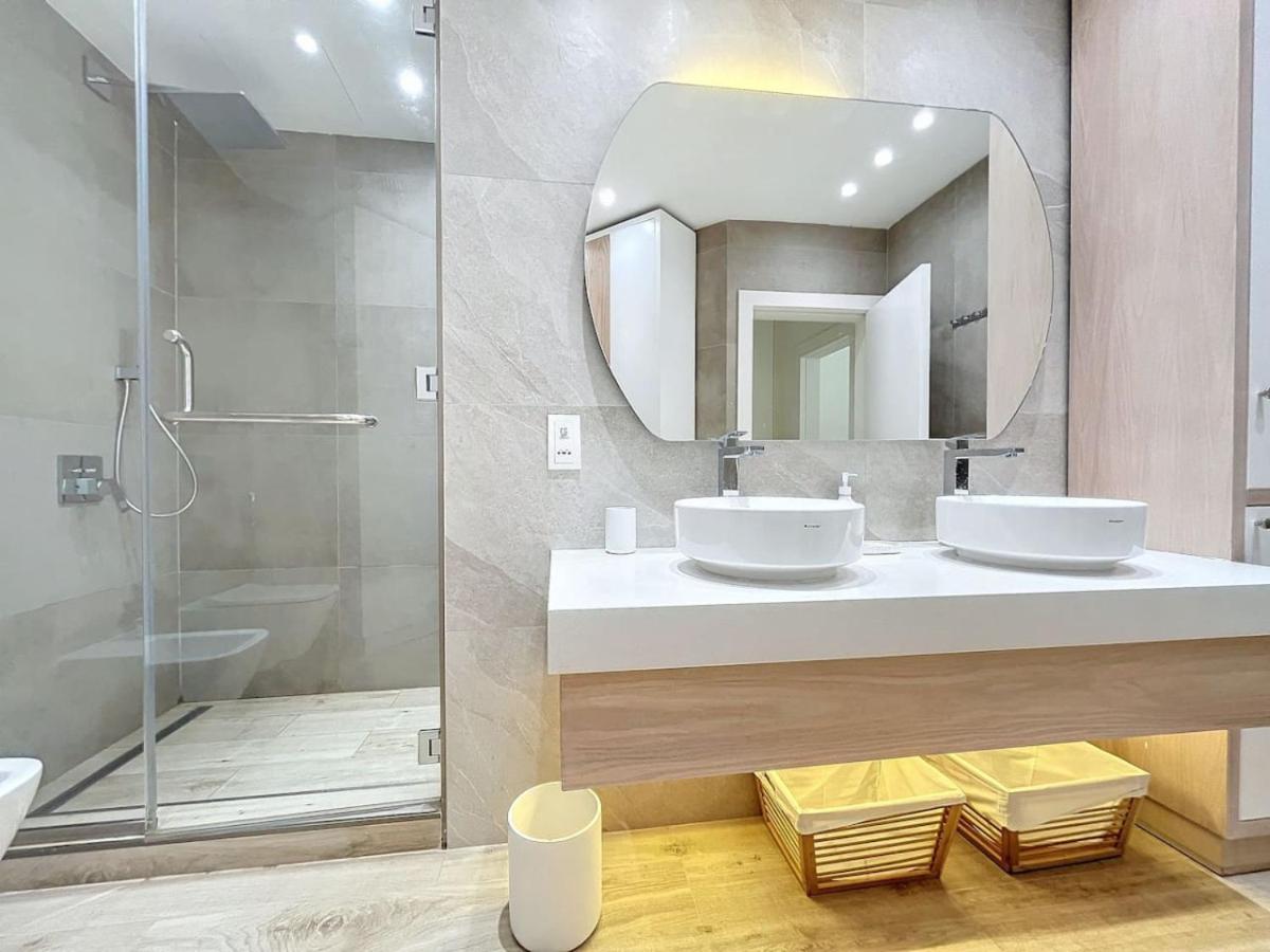 Al Msalli - Exquisite Three Bedroom Apartment Dubai