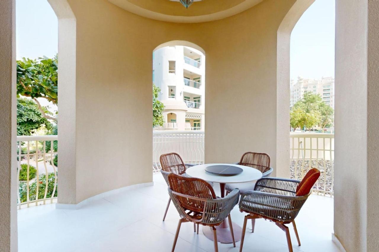 Apartment Al Msalli - Exquisite Three Bedroom Dubai