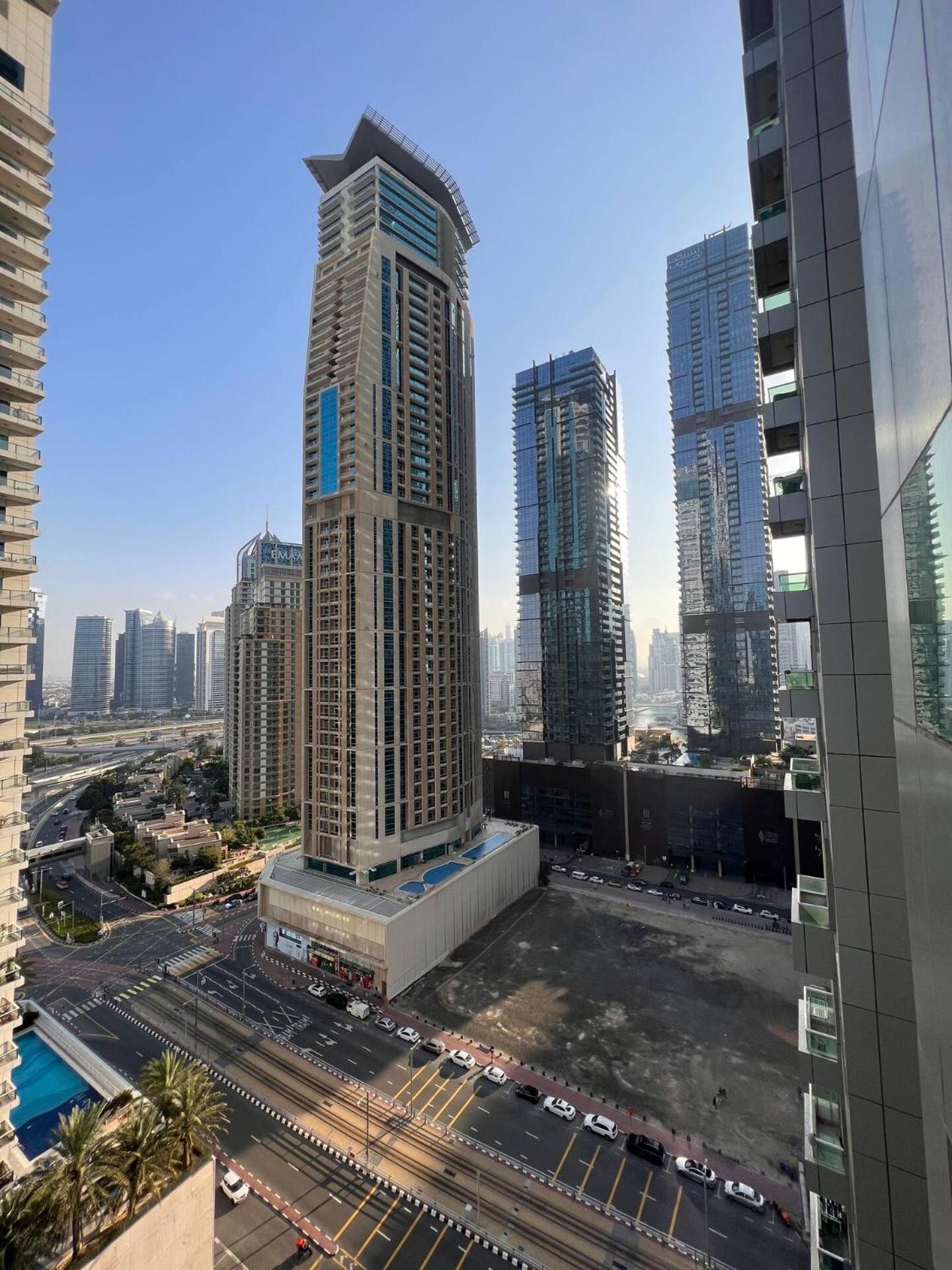 Charming Warm With Amazing Views Of The Dubai