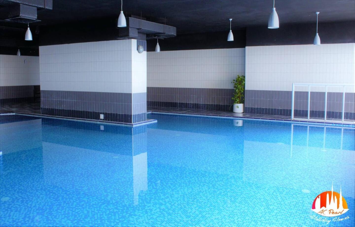 Beautiful Marina View 58th Floor 3 Bedrooms Apartment *