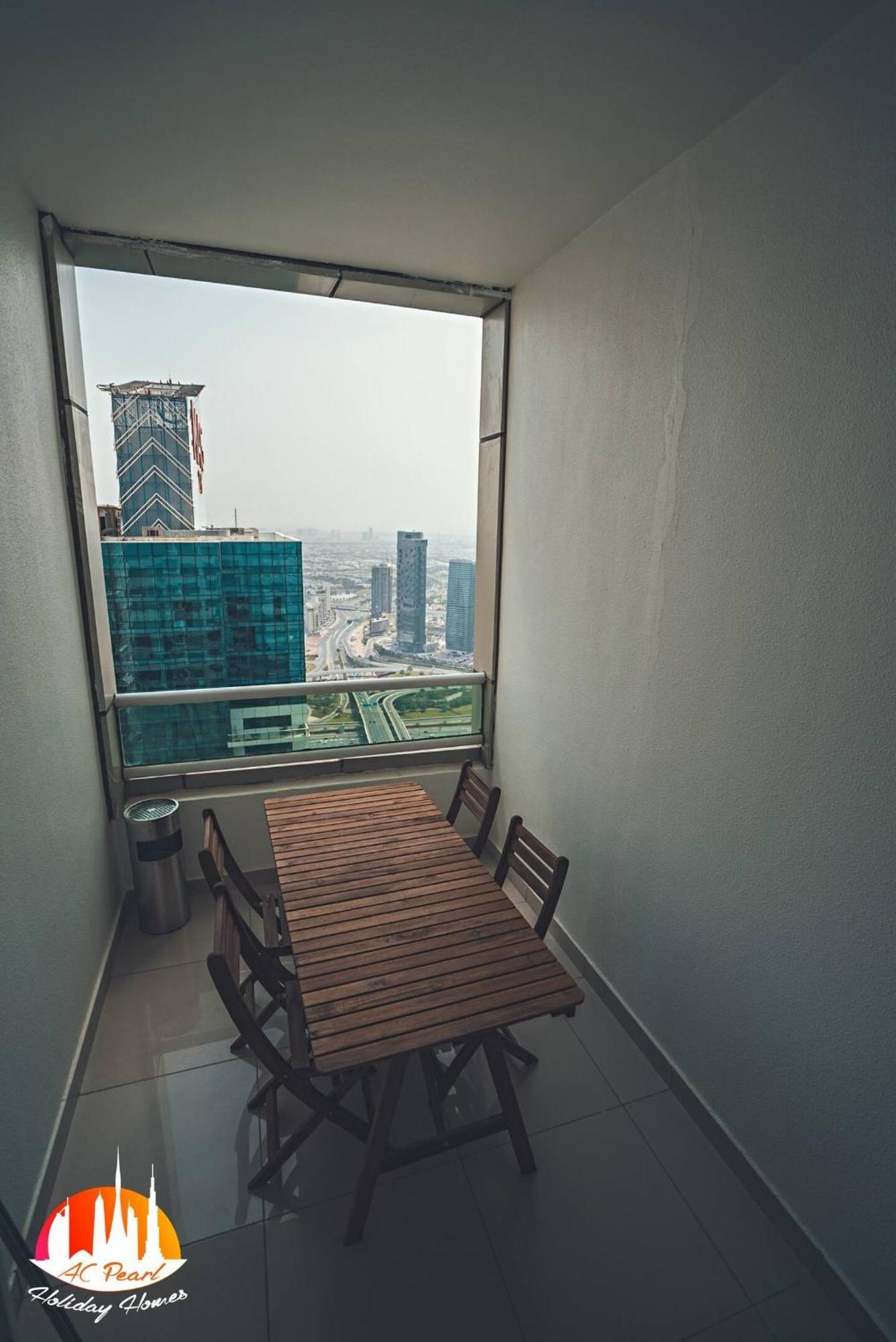 Beautiful Marina View 58th Floor 3 Bedrooms * Dubai
