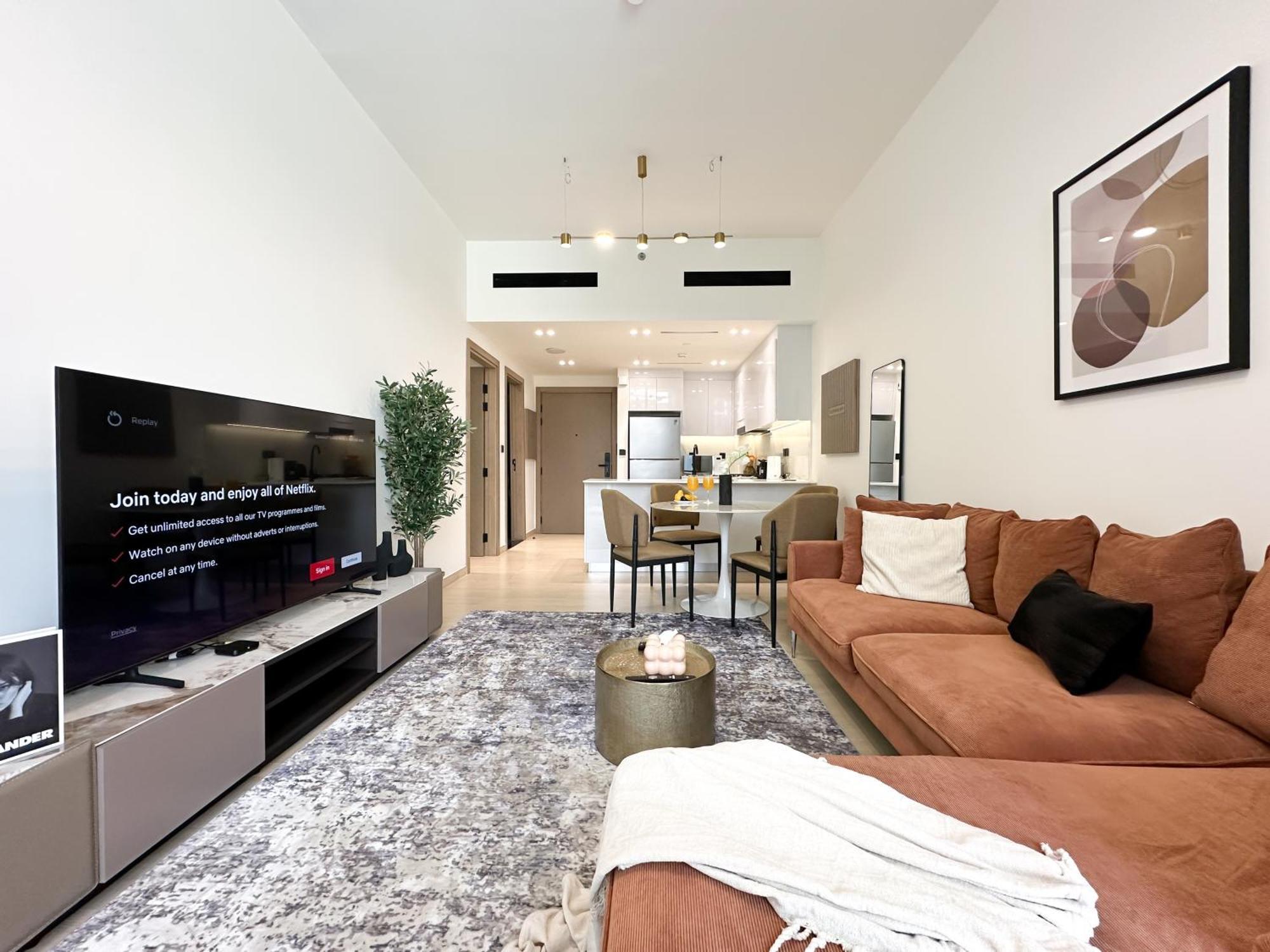 Trophy - Stardust Sanctum W Pool View In Heart Of Jvc Apartment Dubai