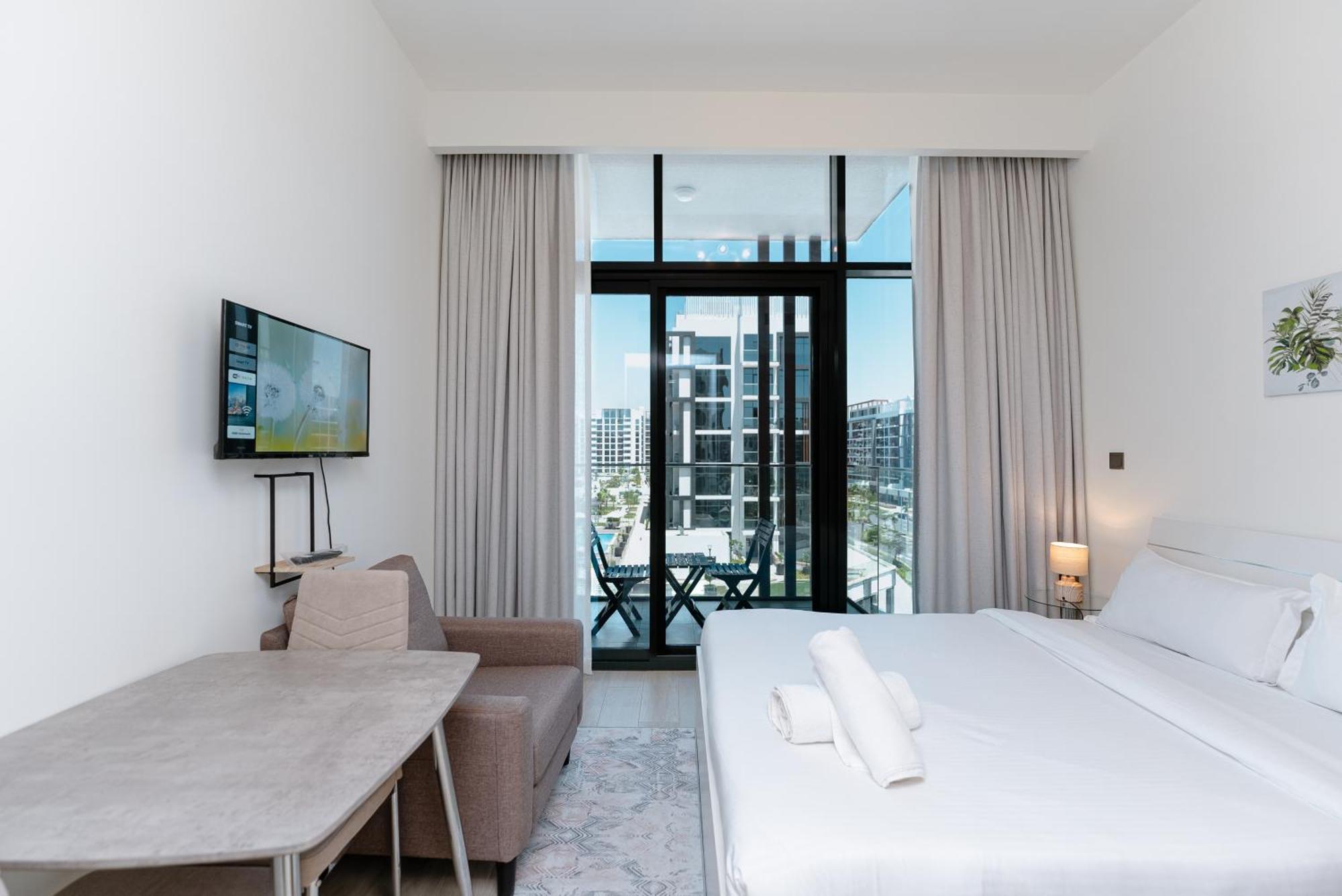 Charming Furnished In Meydan, By Bhavan Apartment