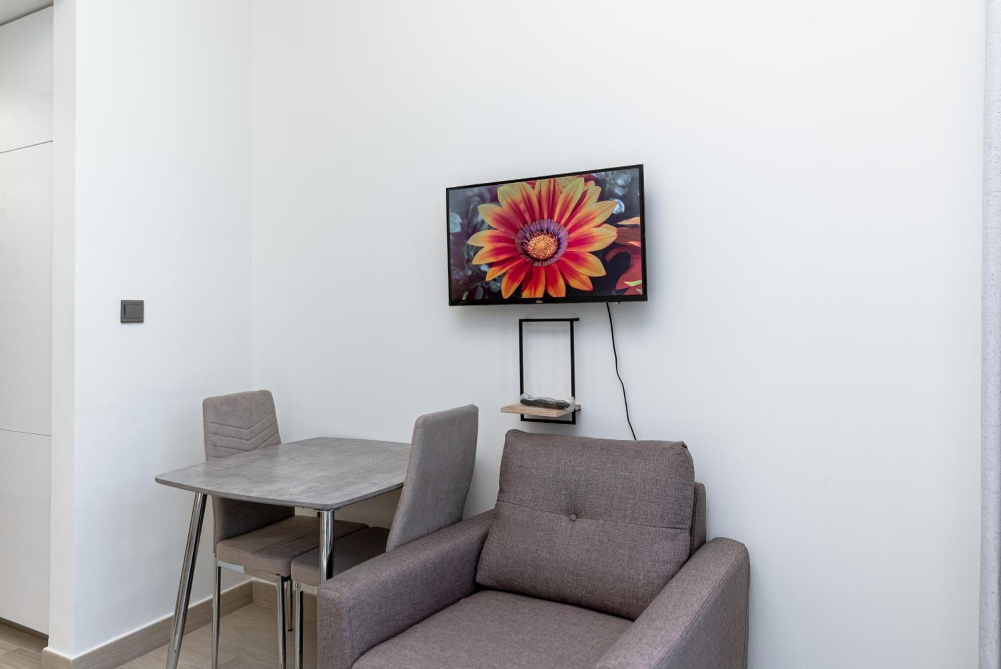 Charming Furnished In Meydan, By Bhavan Apartment