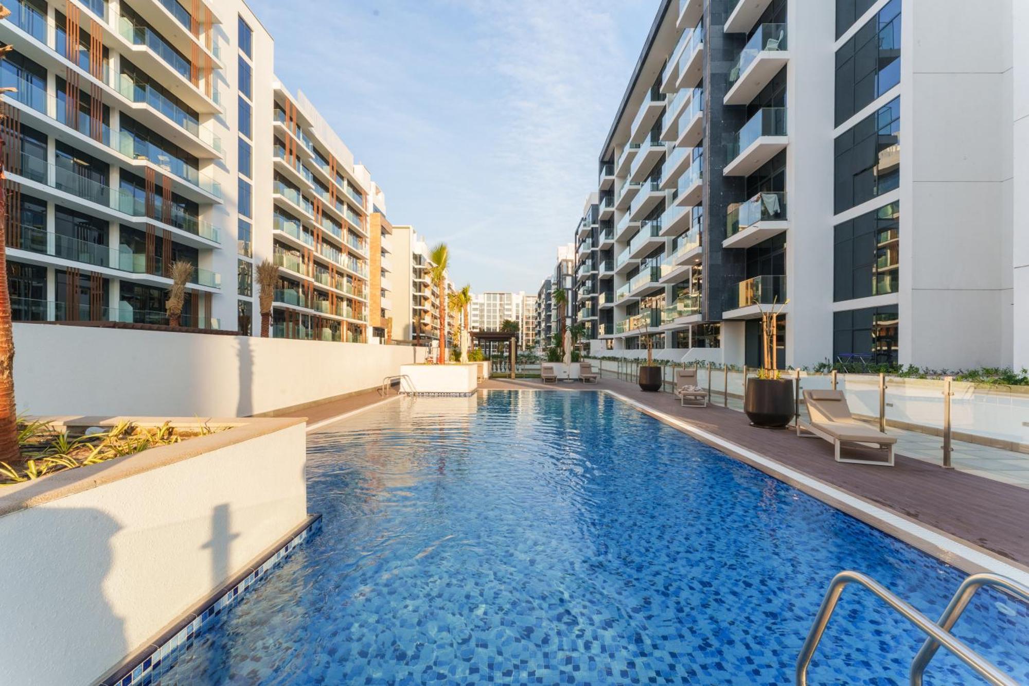 Charming Furnished In Meydan, By Bhavan Apartment *
