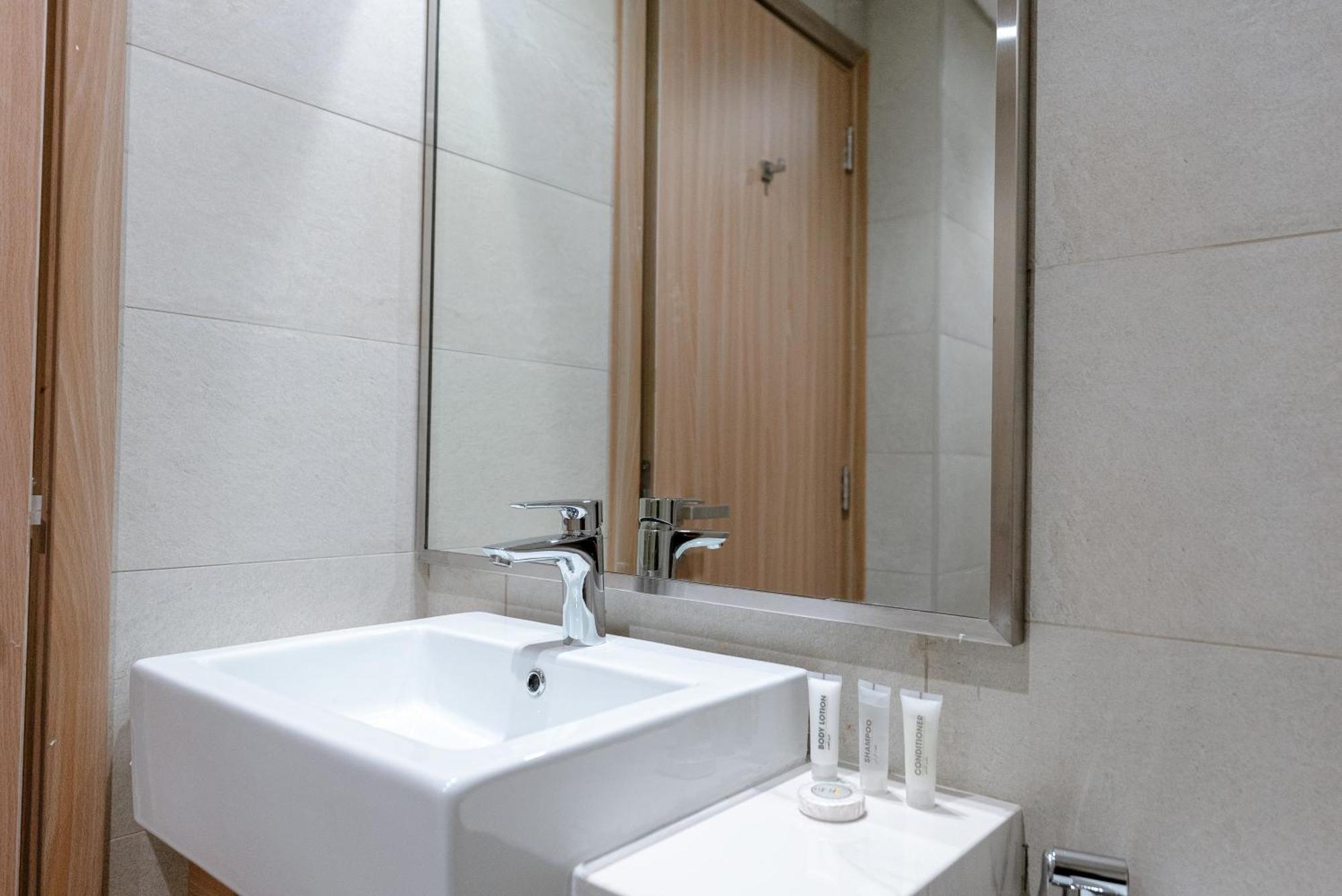 Charming Furnished In Meydan, By Bhavan Apartment *
