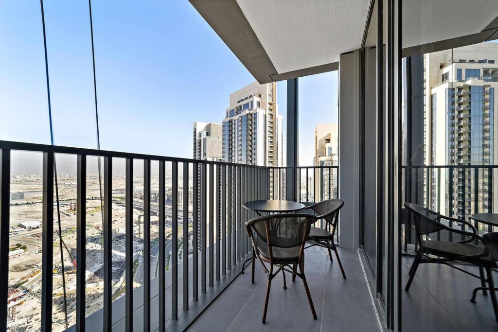 Stylish 1 Bedroom High Floor In Creek Edge * Dubai