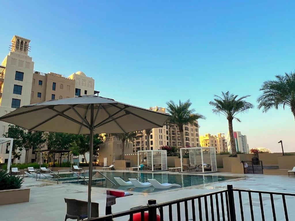 Holiday home Luxurious Garden View With Pool & Gym In Madinat Jumeirah Dubai