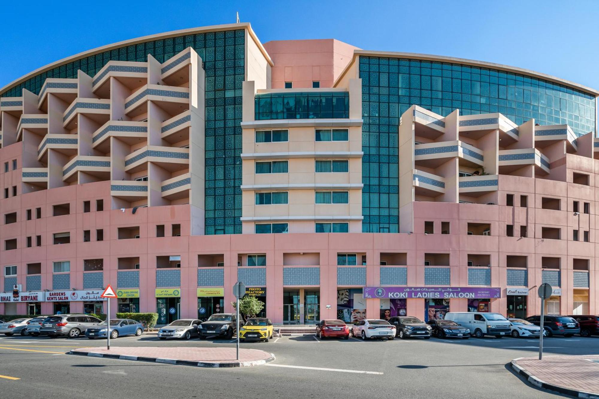 Elegant Living In Discovery Gardens Dubai