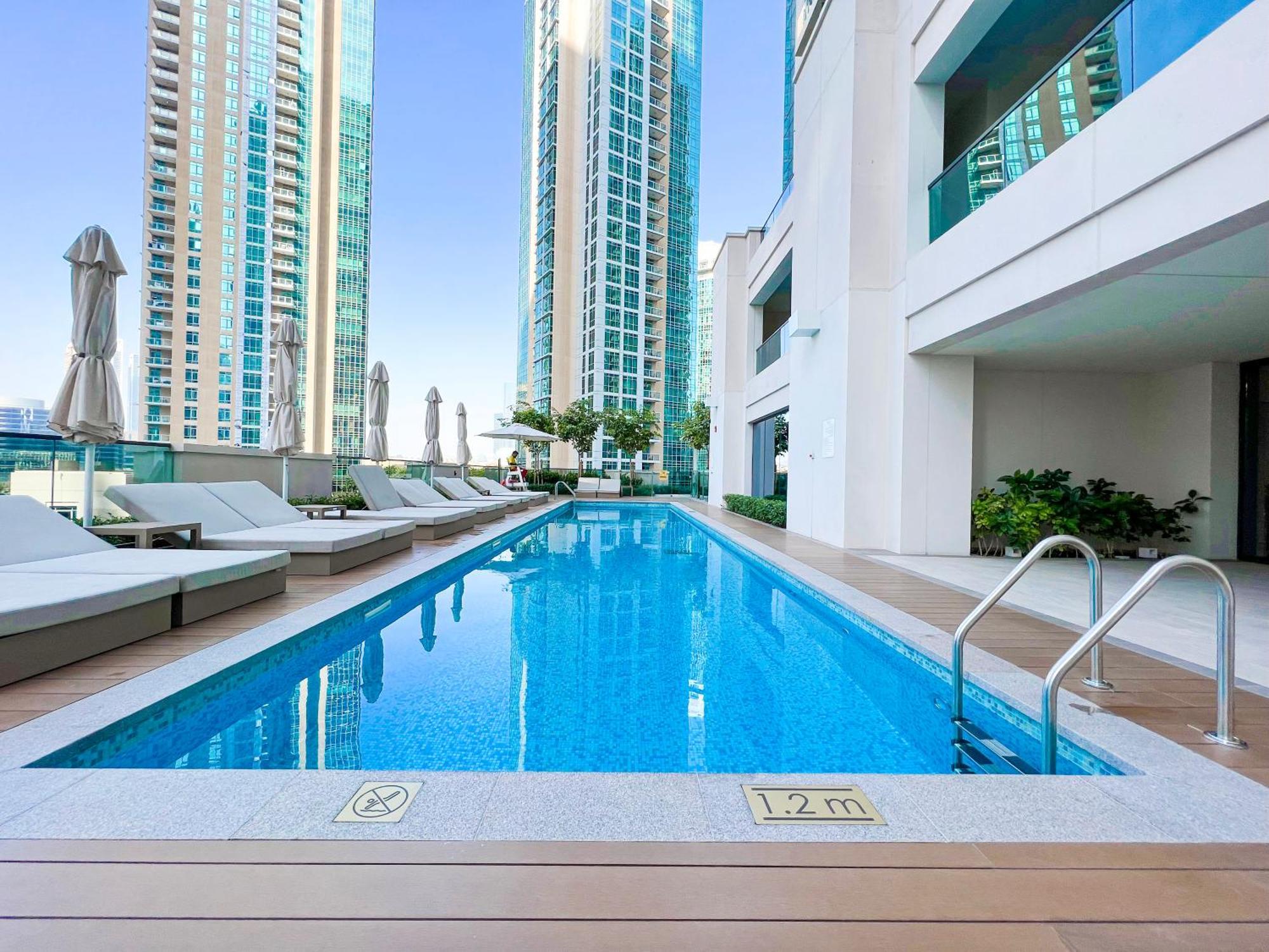 Downtown Luxury - Full Burj Khalifa View - Walking Distance To Mall Apartment