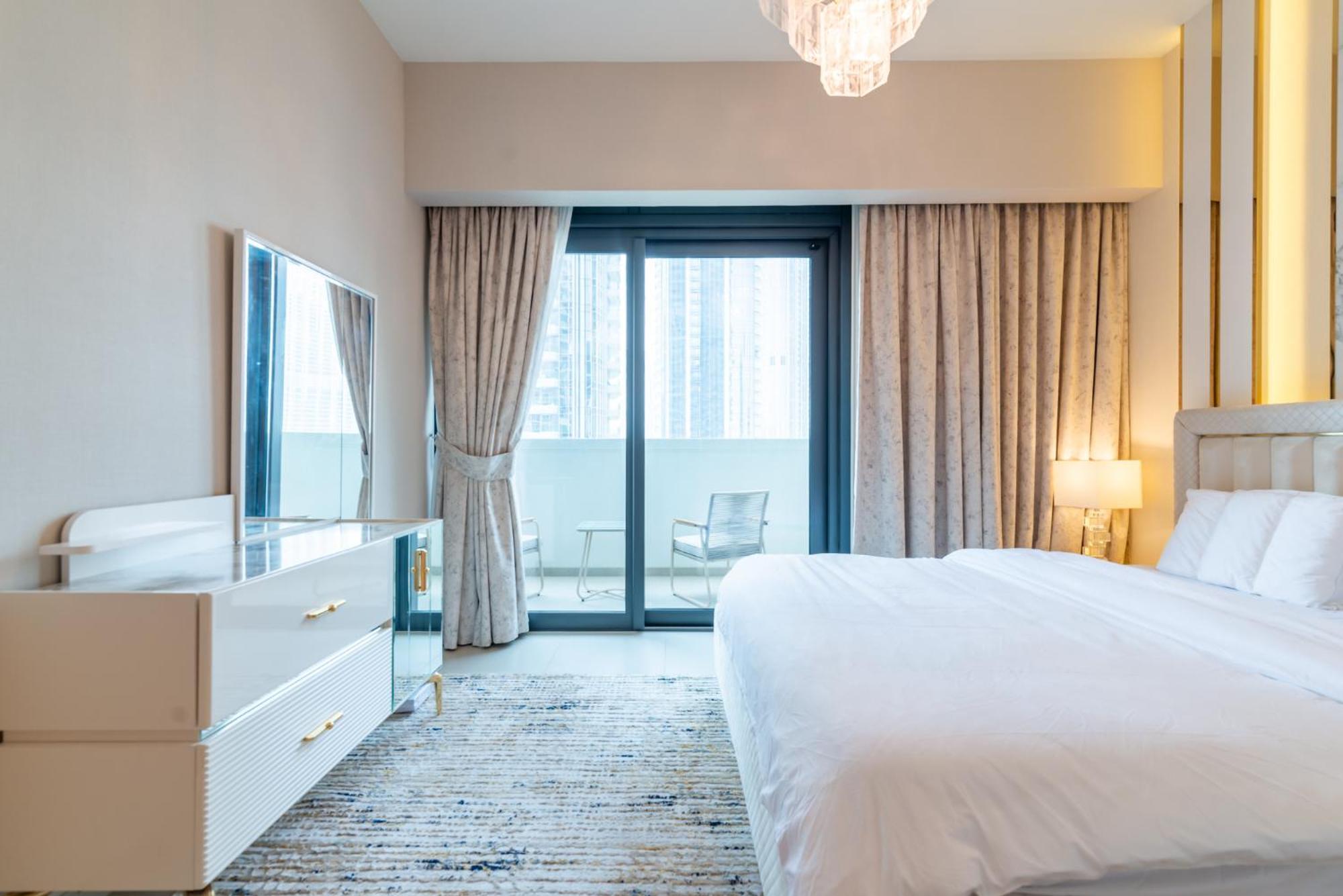 Downtown Luxury - Full Burj Khalifa View - Walking Distance To Mall *