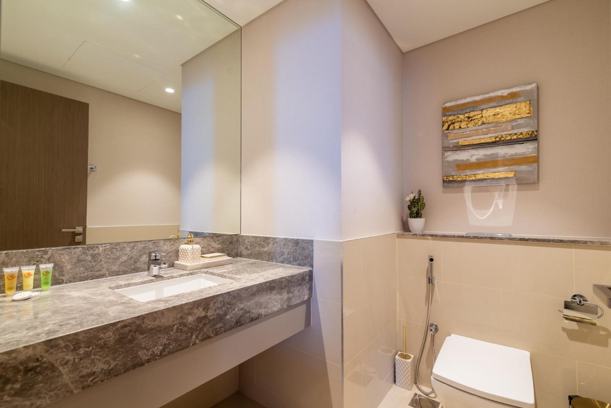 Downtown Luxury - Full Burj Khalifa View - Walking Distance To Mall Apartment Dubai