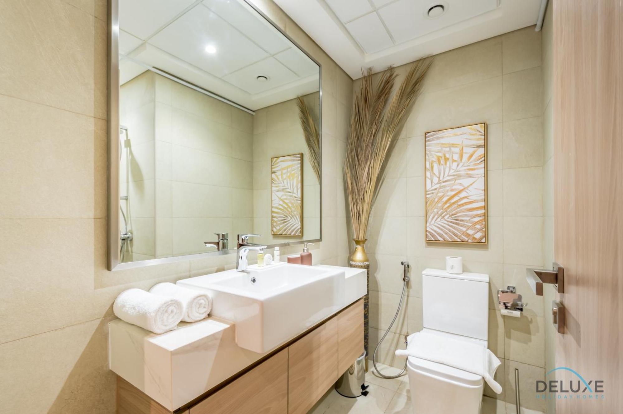 Delightful 1br In Azizi Riviera 35, Al Merkadh By Deluxe Homes Apartment