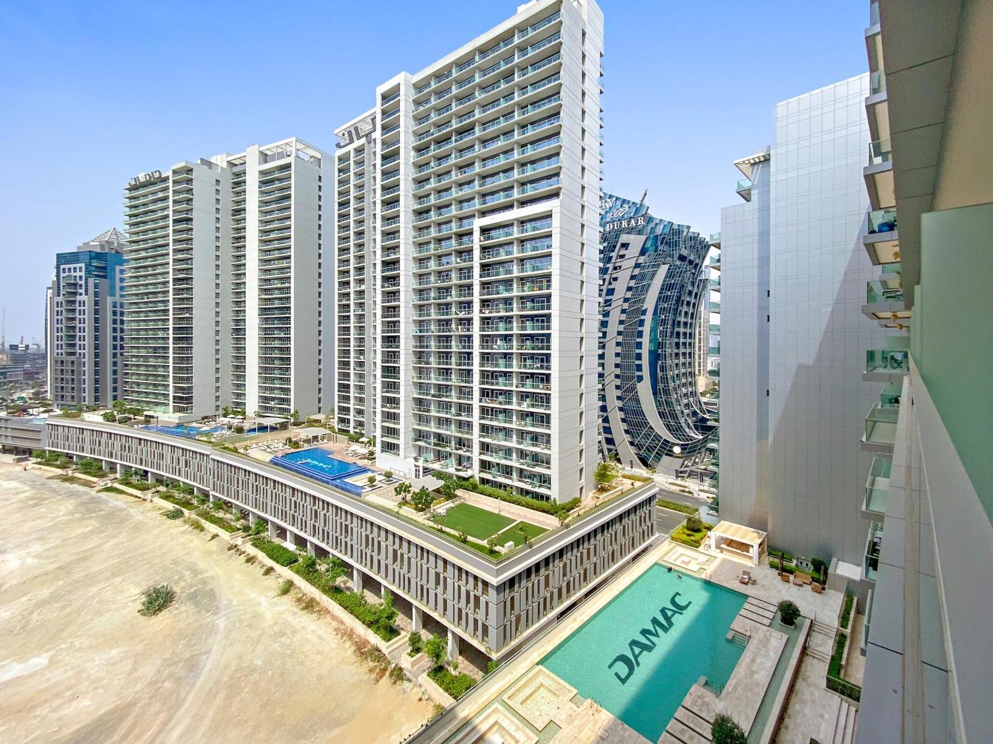 Spacious In Business Bay Apartment Dubai