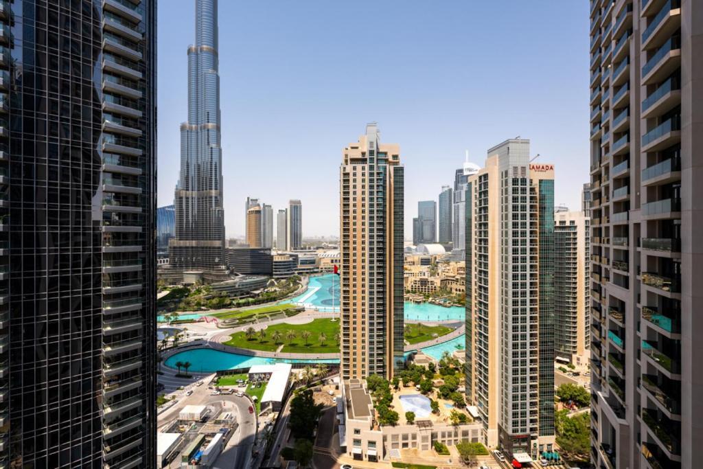 Magnificent 3 Bedroom With Stunning Burj Khalifa View