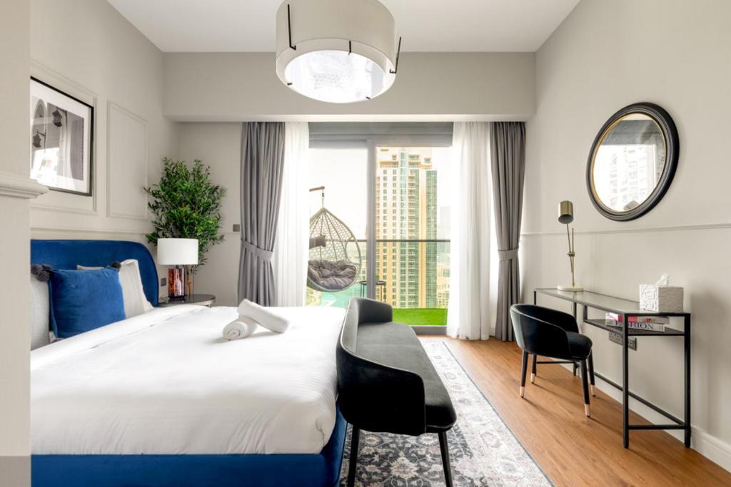 Magnificent 3 Bedroom With Stunning Burj Khalifa View Apartment Dubai