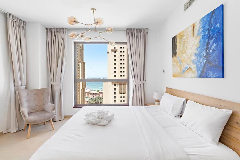 Apartment Stonetree - Access - 3br With Maids- 15th Floor Dubai