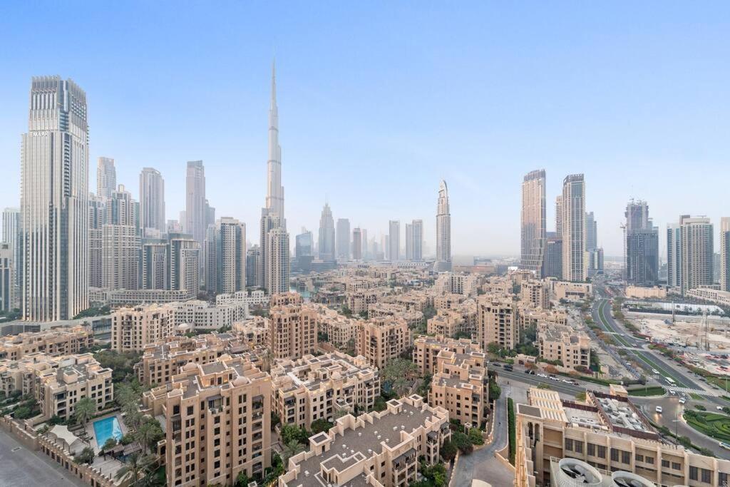 Modern 2br Flat In Bellevue Tower Walk To Mall Apartment *
