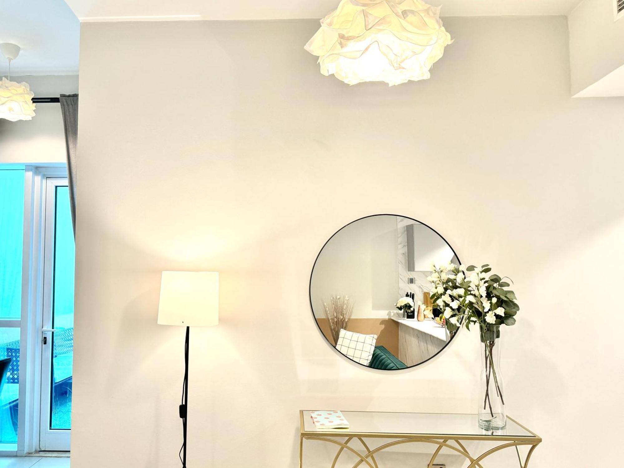 Homestay Onetree Vaction Homes-private In Shared Dubai