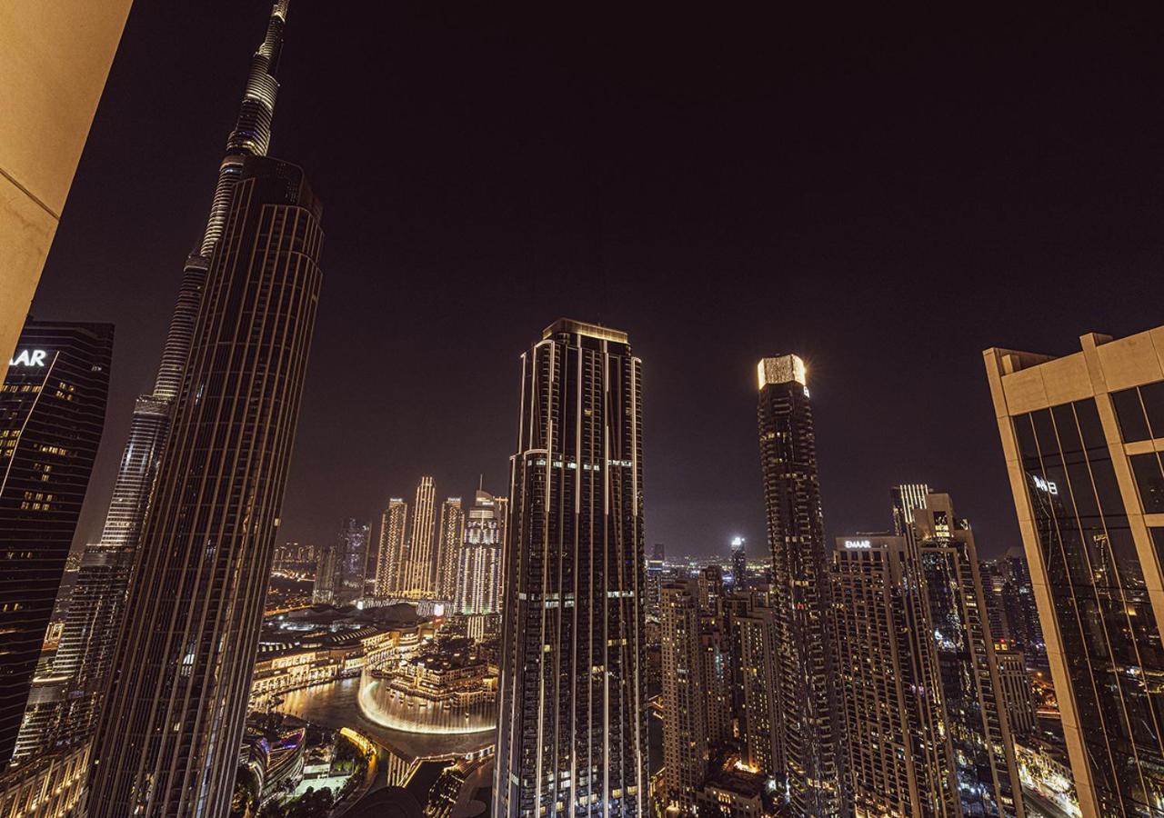 Luxury 4br In Downtown With Burj View Apartment Dubai