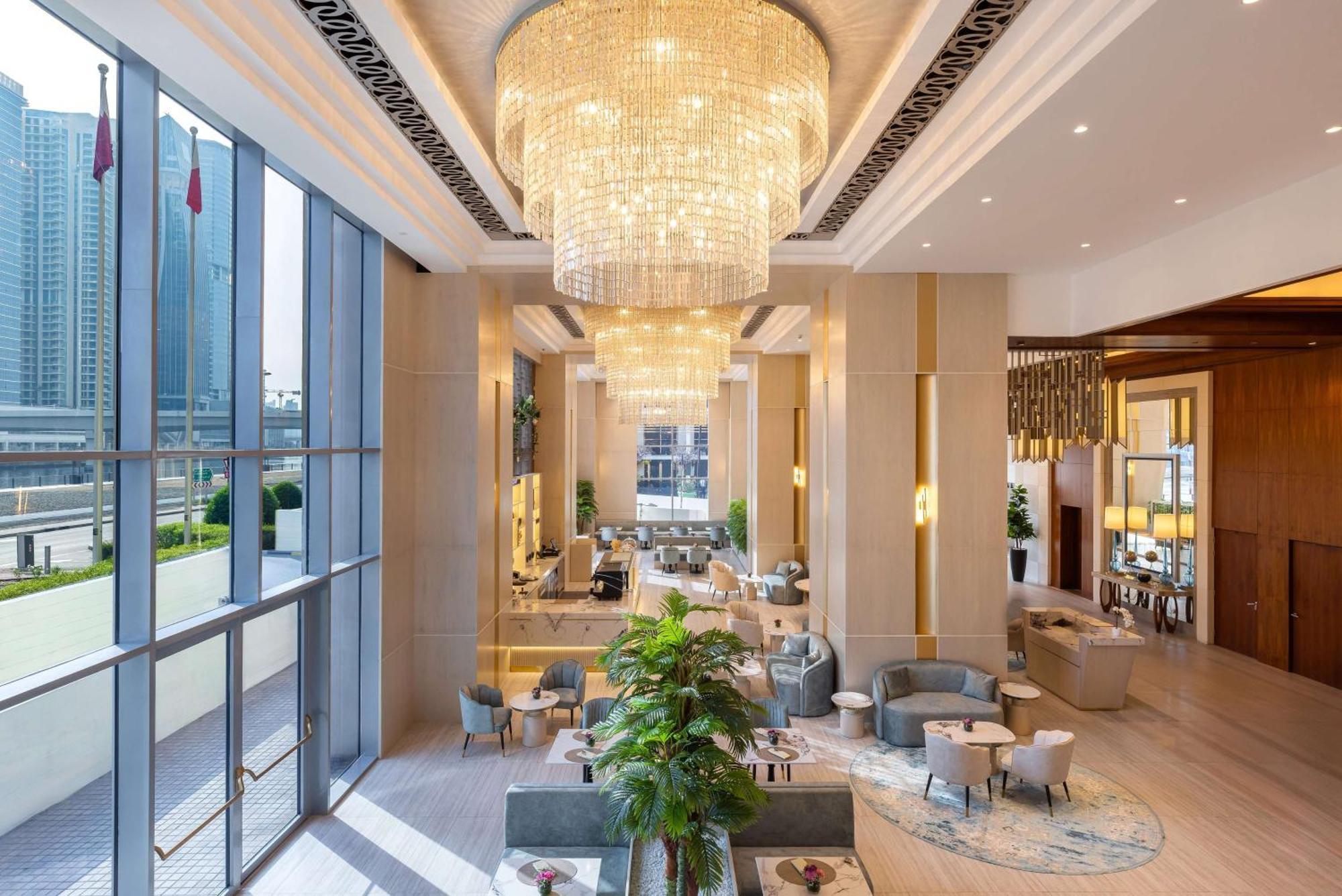 Hilton Al Habtoor 5* Dubai