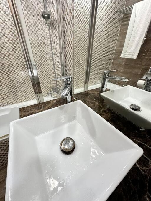 Beauty Of Marina In Our 2br Aptmnt Apartment *