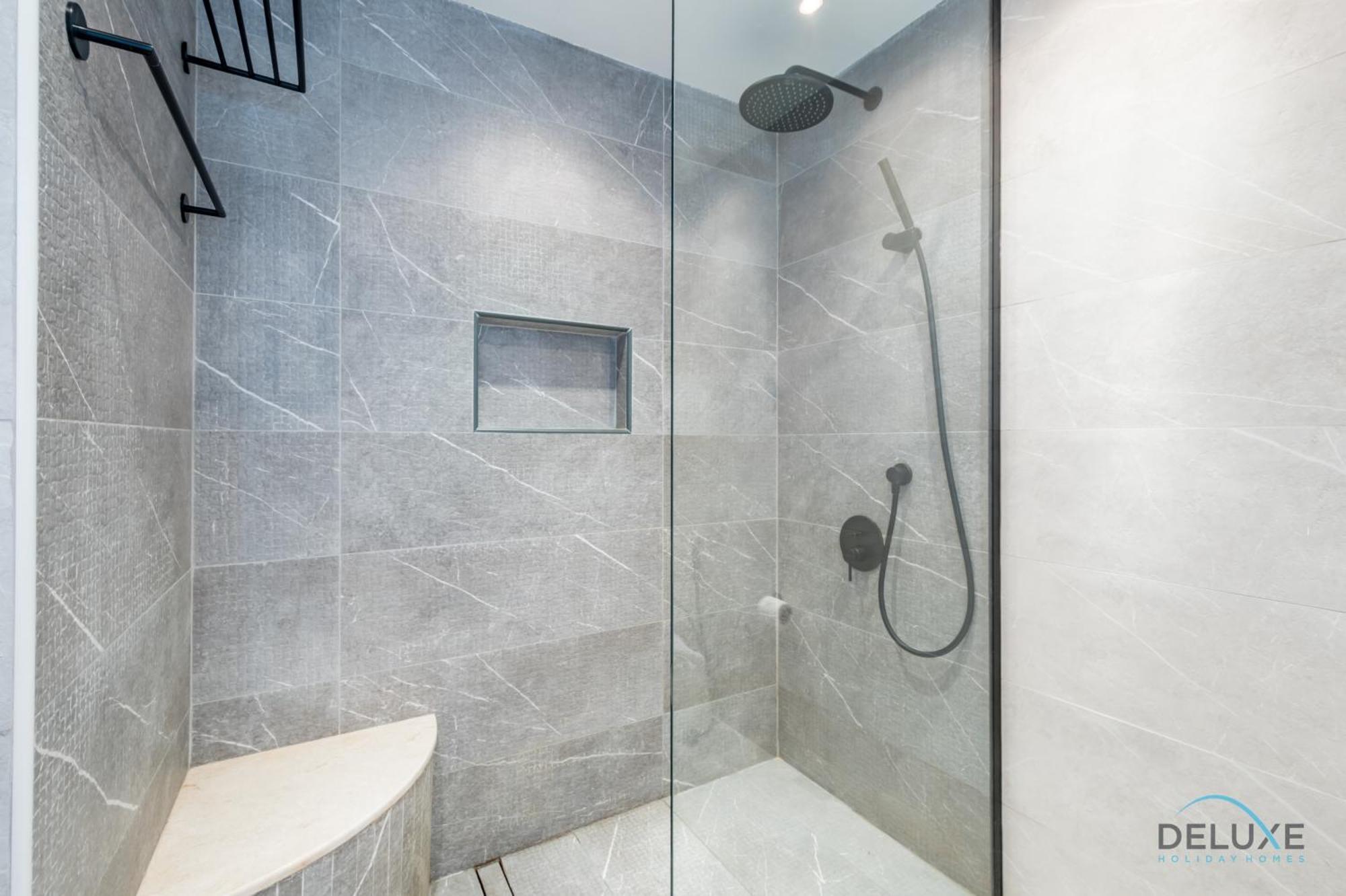 Apartment Exclusive Promo Luxe 1br At A Special Price By Deluxe Homes Dubai