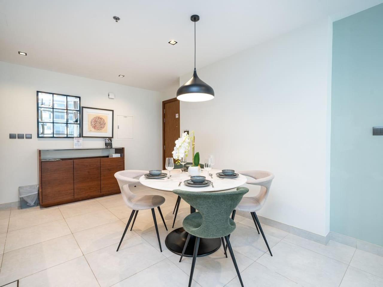 Apartment Stunning 1 Bed With Infinity Pool - Marina *