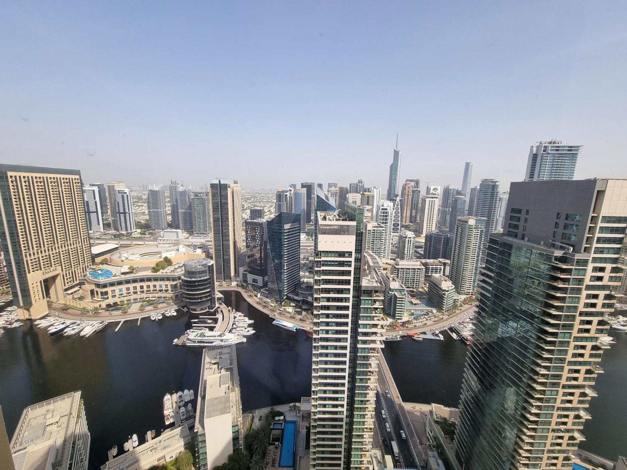 Luxury Living On The Floor Full Marina View Apartment