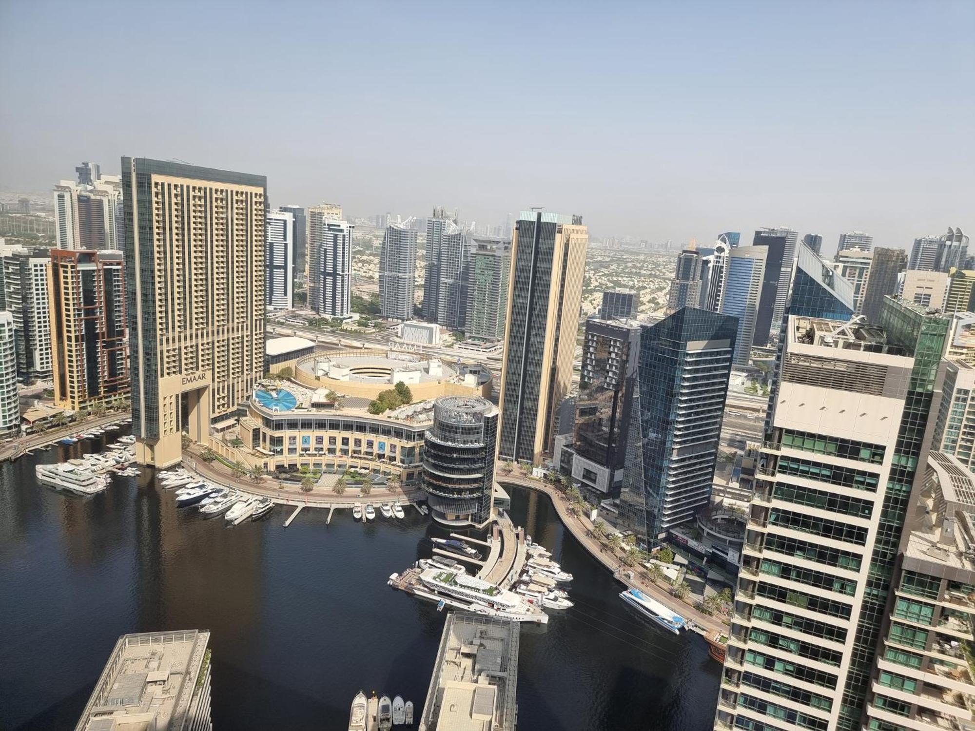 Luxury Living On The Floor Full Marina View Apartment Dubai