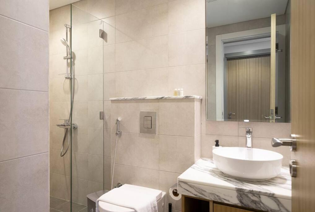 Apartment Aykon 2 Bedroom Burj View Dubai