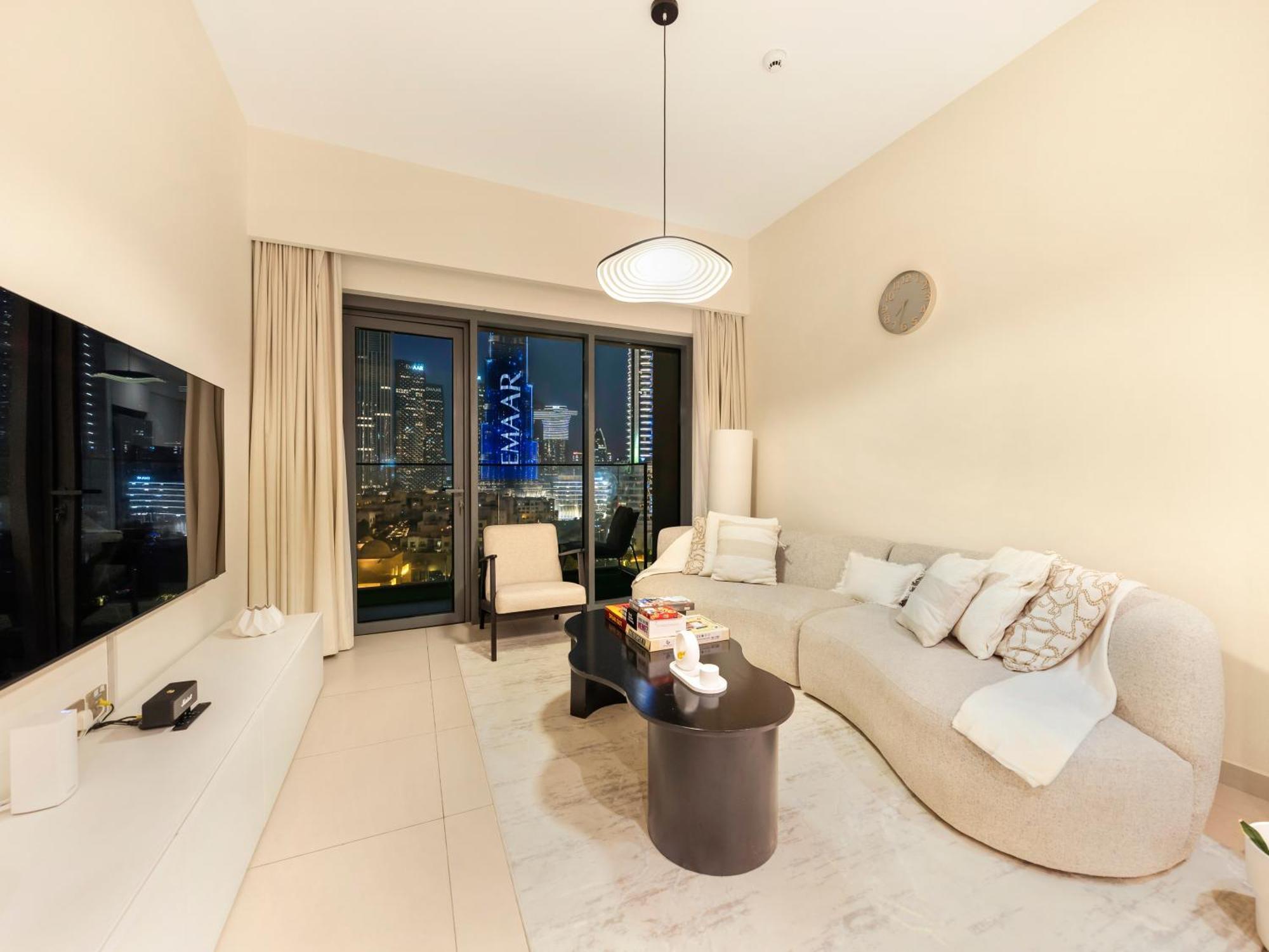 Apartment Burj Khalifa Laser Show & Fountain Show View Dubai