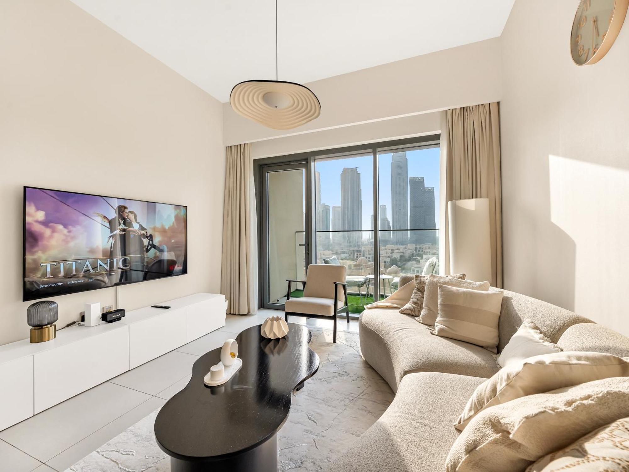 Apartment Burj Khalifa Laser Show & Fountain Show View *
