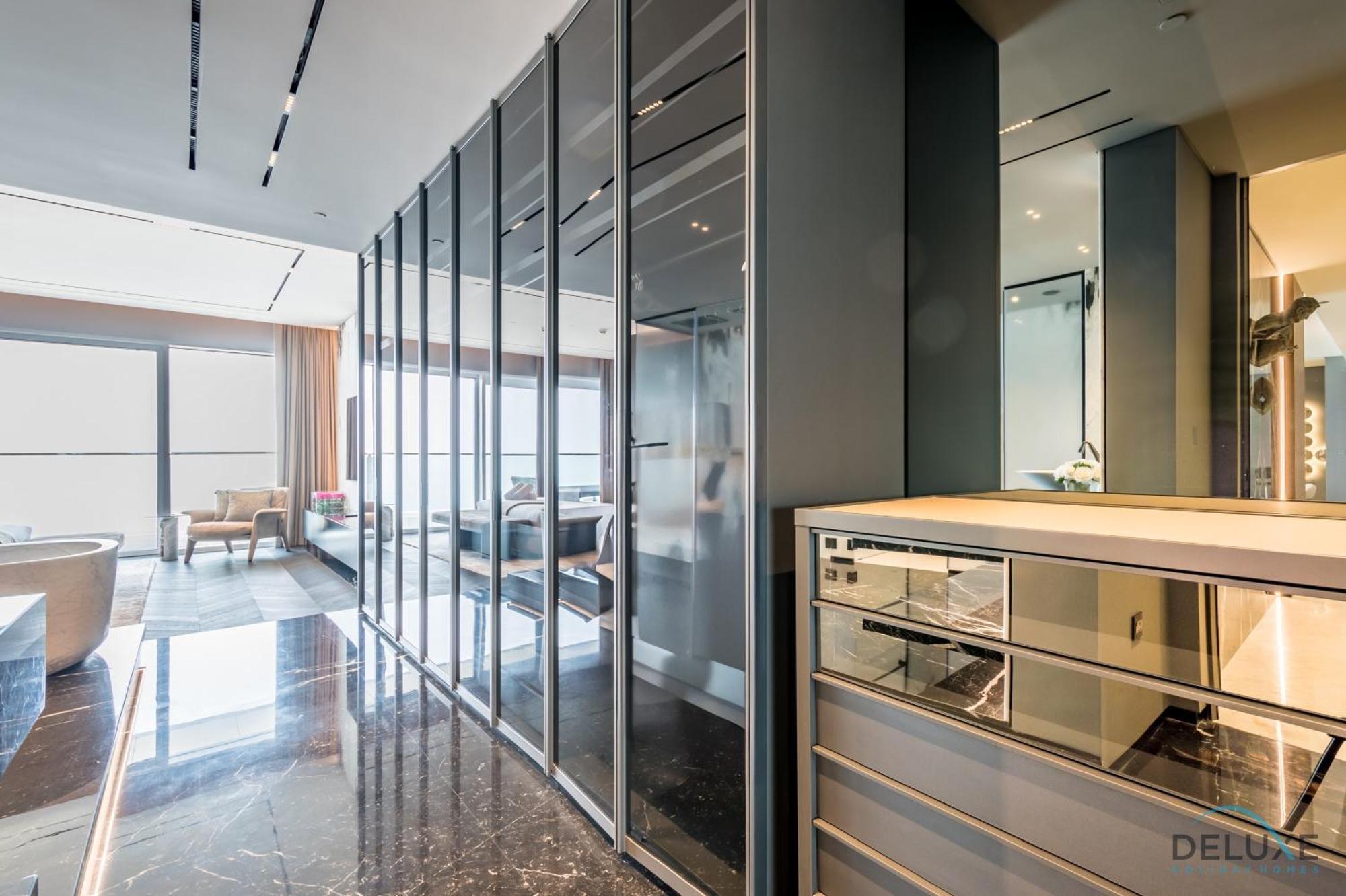 Apartment Picturesque 3br With Assistant In The One Jbr By Deluxe Homes Dubai