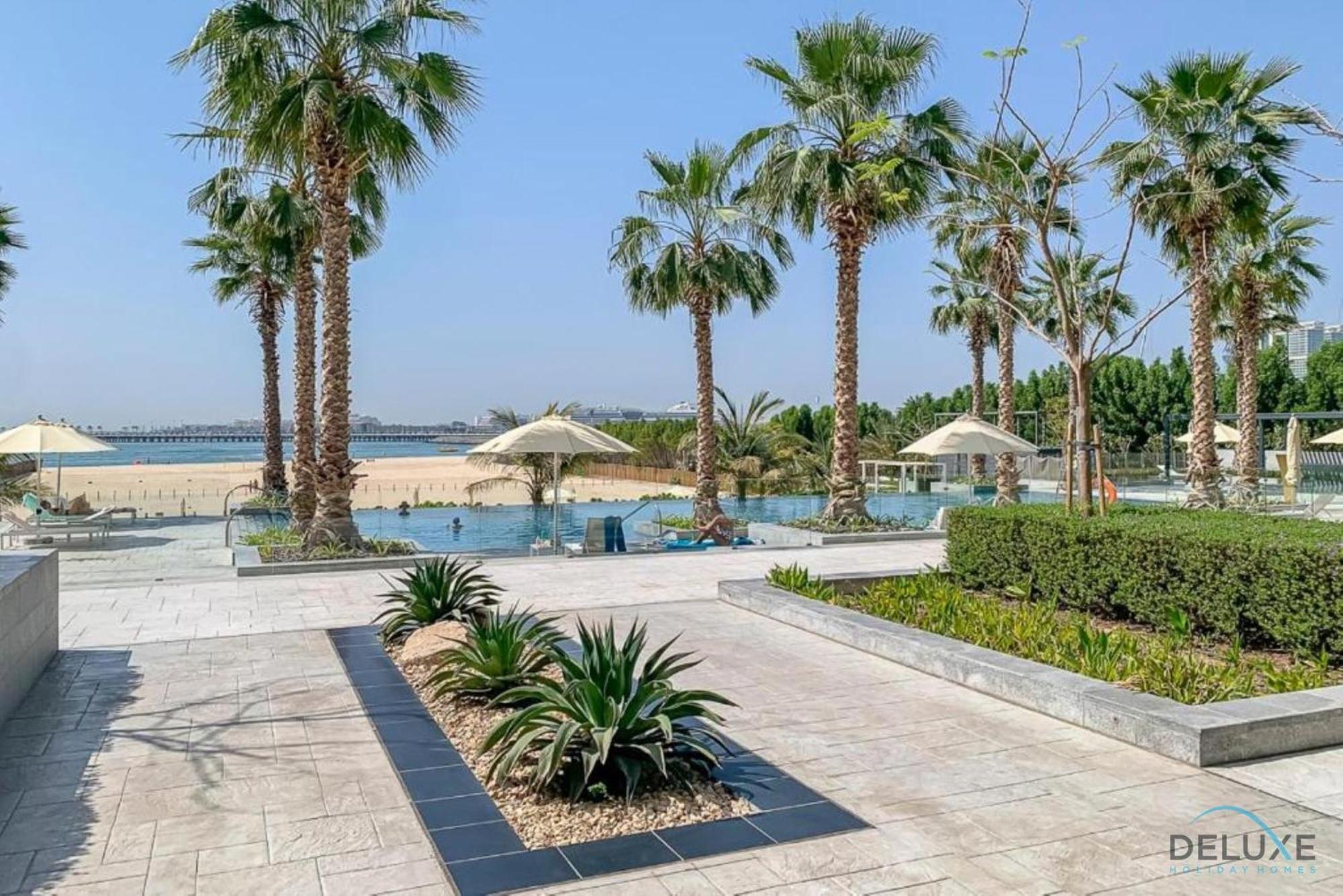 Picturesque 3br With Assistant In The One Jbr By Deluxe Homes Apartment Dubai