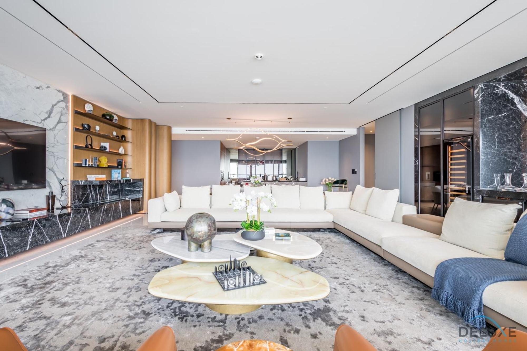 Picturesque 3br With Assistant In The One Jbr By Deluxe Homes Apartment Dubai