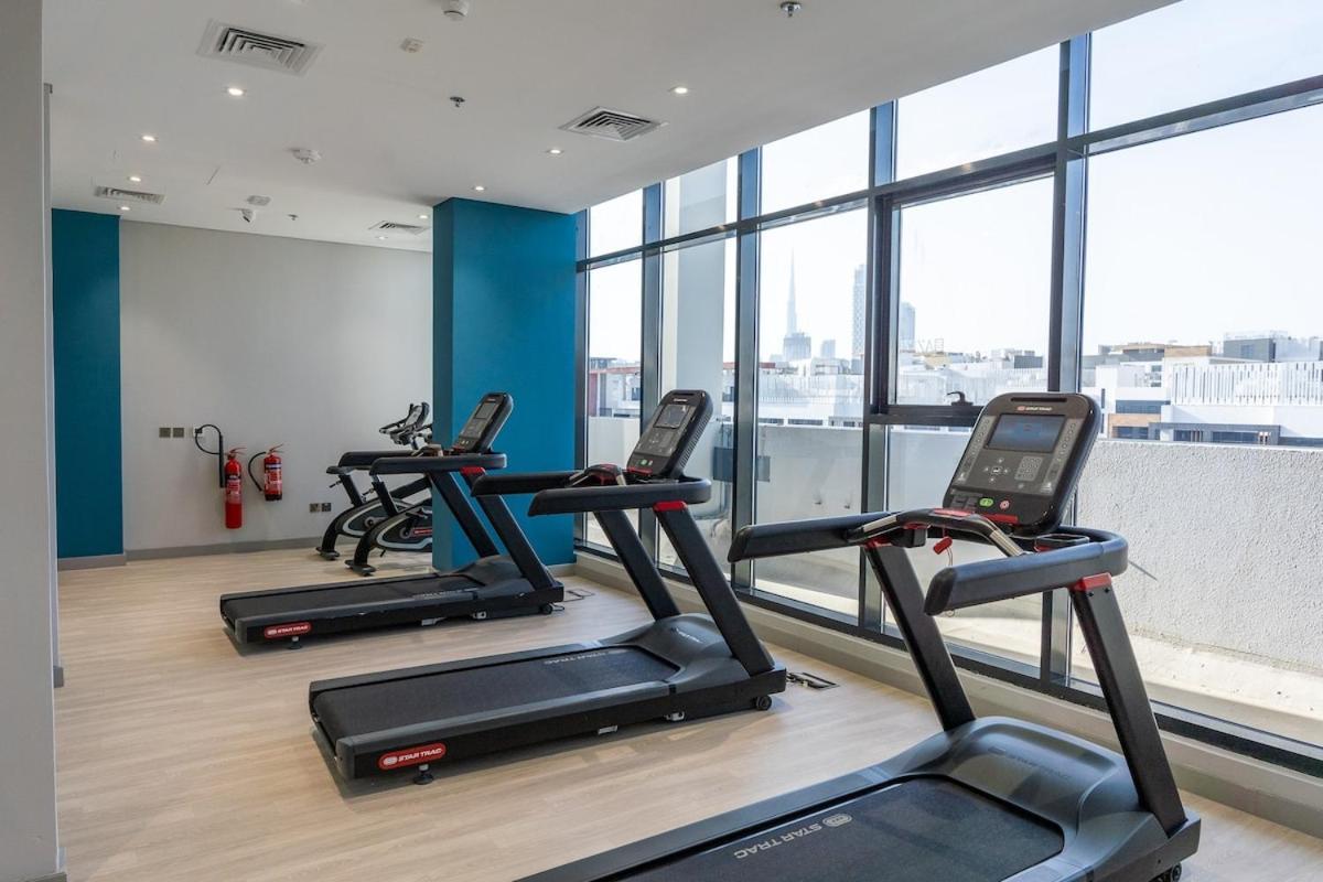 Apartment Elegant 1-bedroom Perfect For 4 At Azizi Riviera In Meydan One *