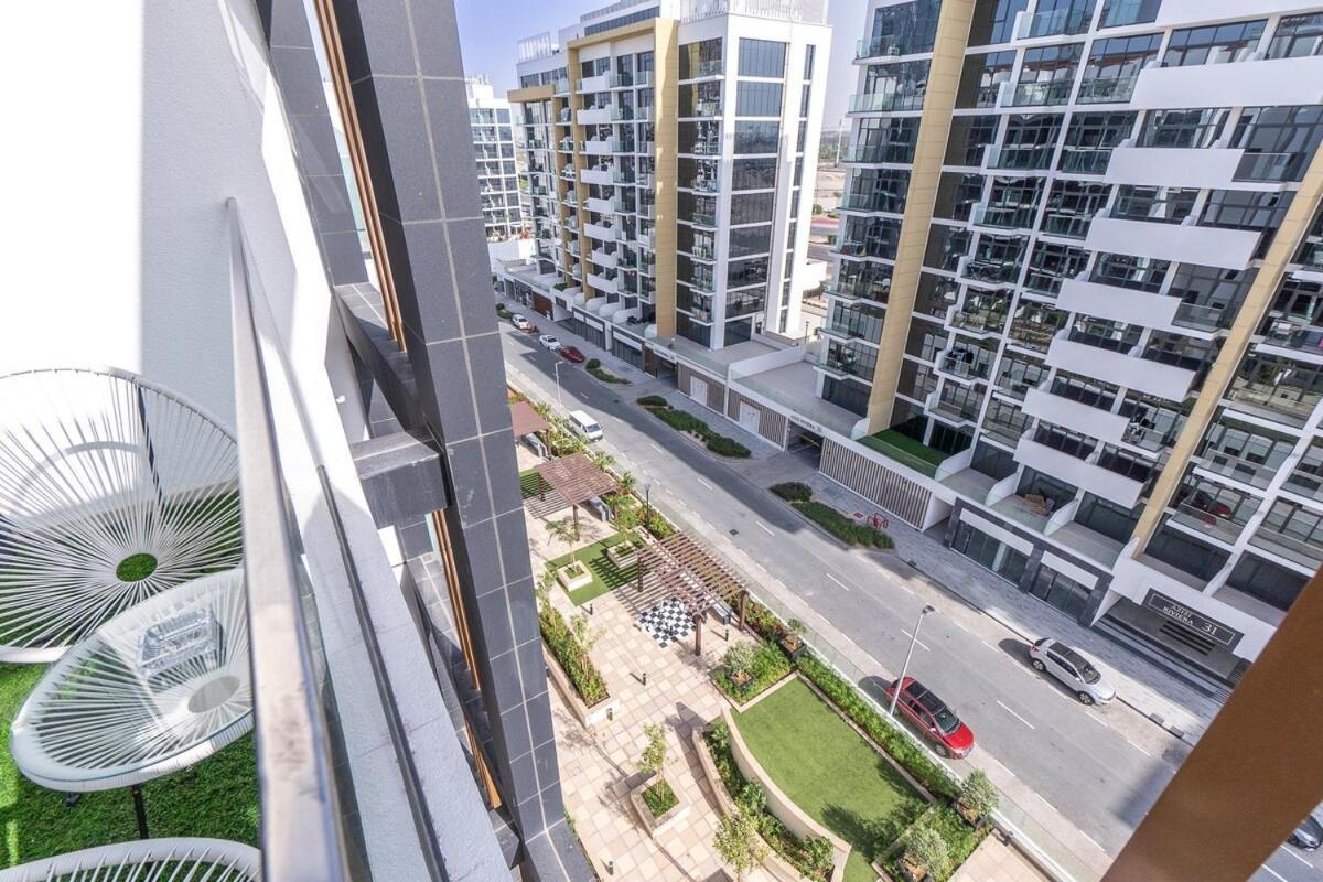 Elegant 1-bedroom Perfect For 4 At Azizi Riviera In Meydan One * Dubai