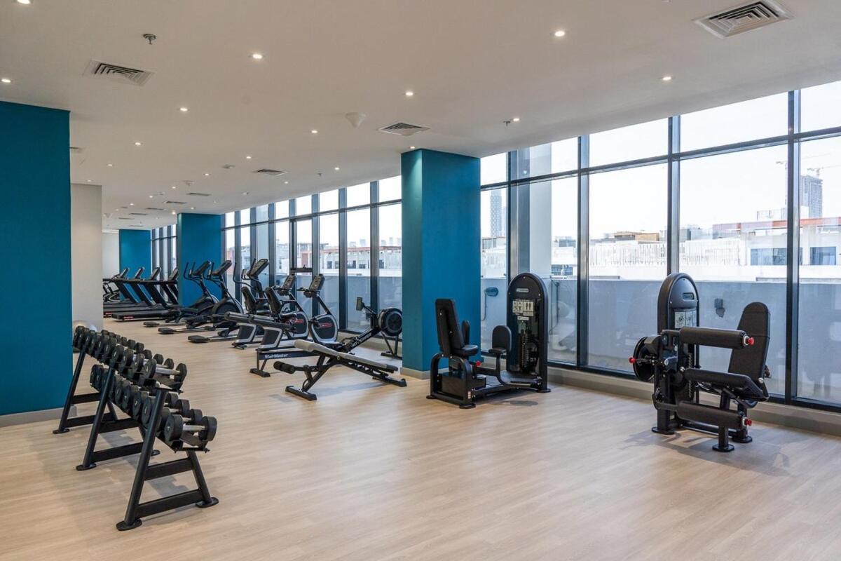 Elegant 1-bedroom Perfect For 4 At Azizi Riviera In Meydan One Apartment