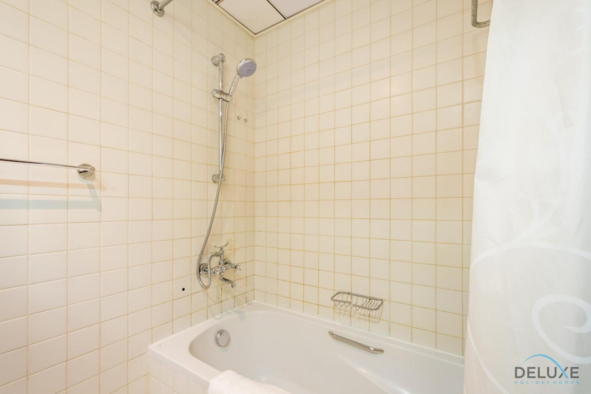 Stylish 1br In Al Sahab 2, Marina By Deluxe Homes *