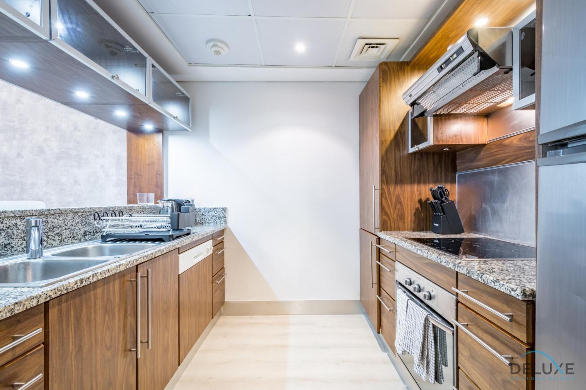 Stylish 1br In Al Sahab 2, Marina By Deluxe Homes Apartment Dubai