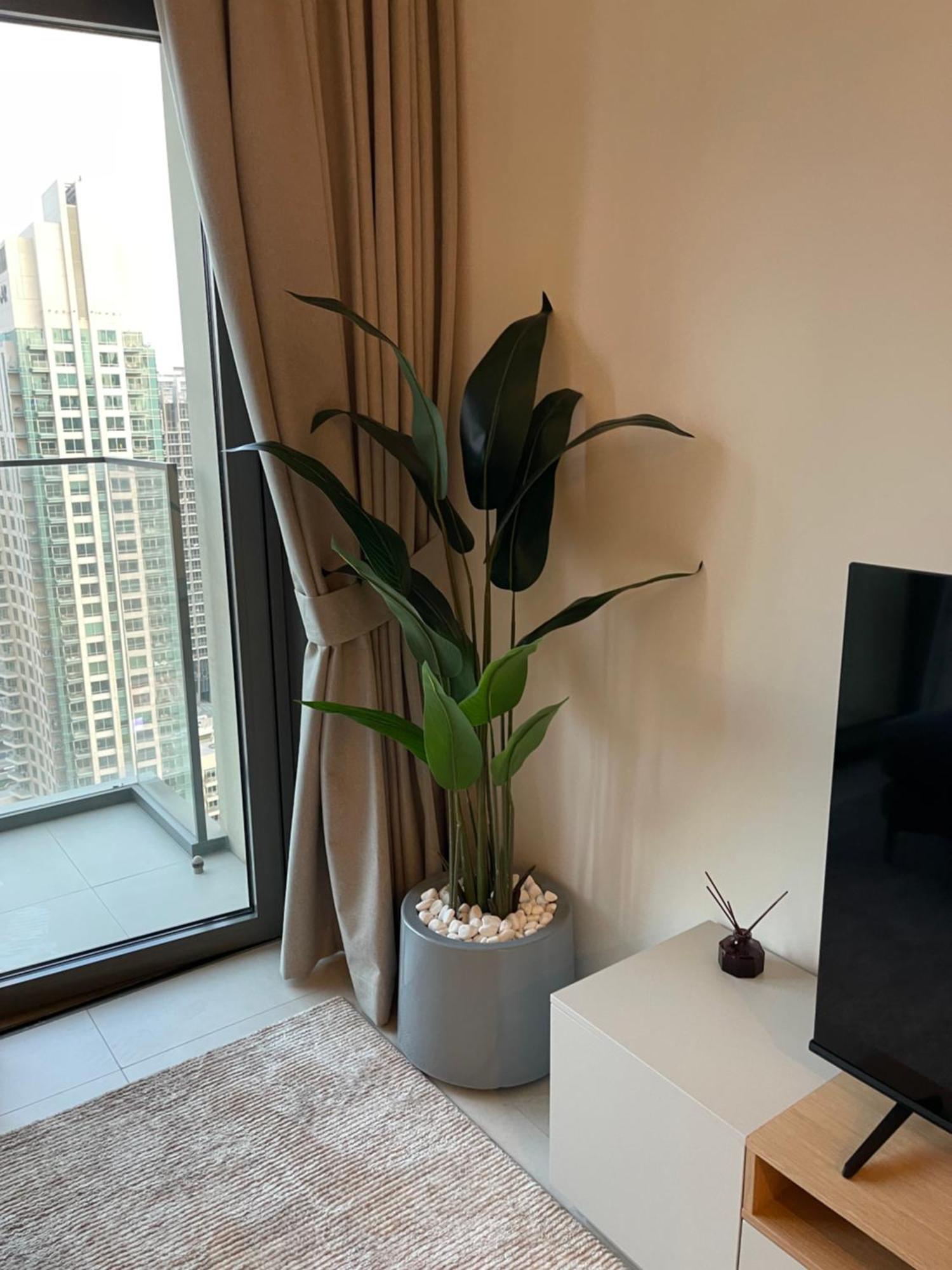 Burj Royale - Luxury Apartment Dubai