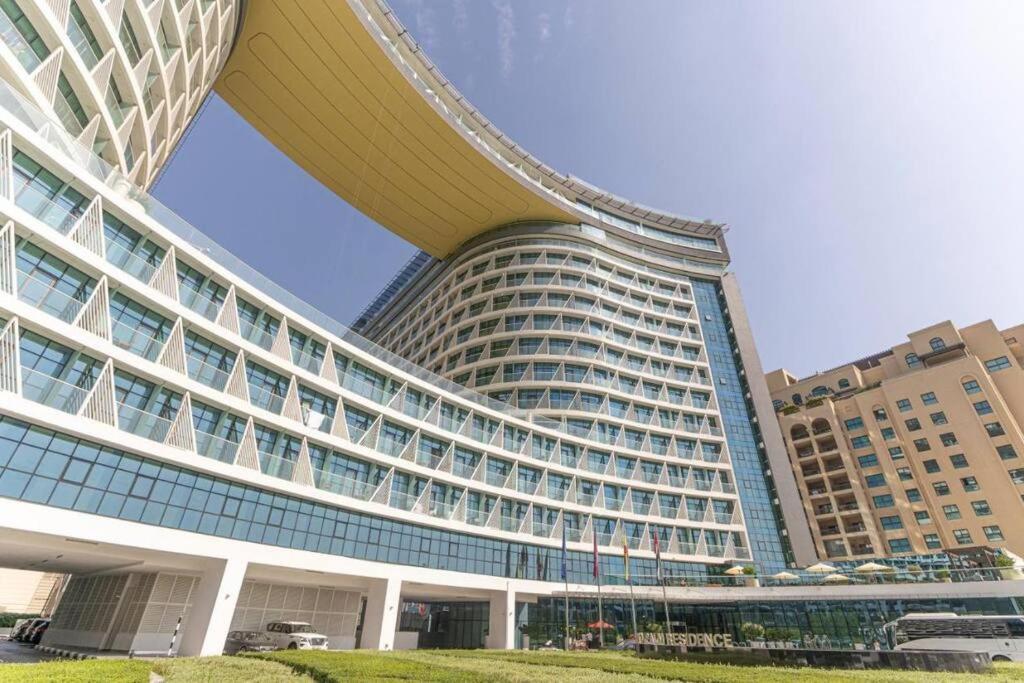 Palm Jumeirah Seven Palm 1 Bedroom With Infinity Pool And Palm Jumeirah Apartment