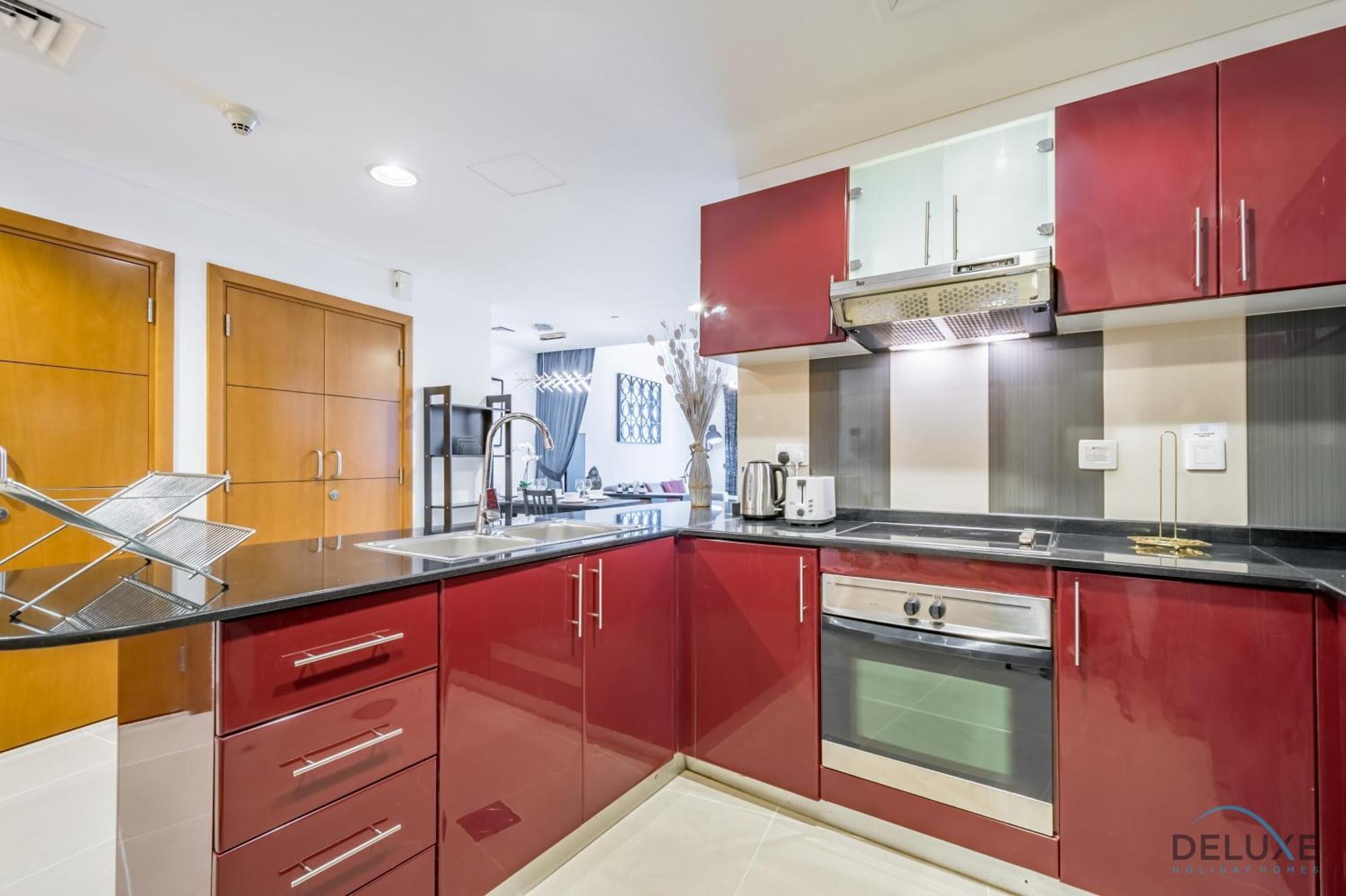 Apartment Charming 1br At Ocean Heights Marina By Deluxe Homes