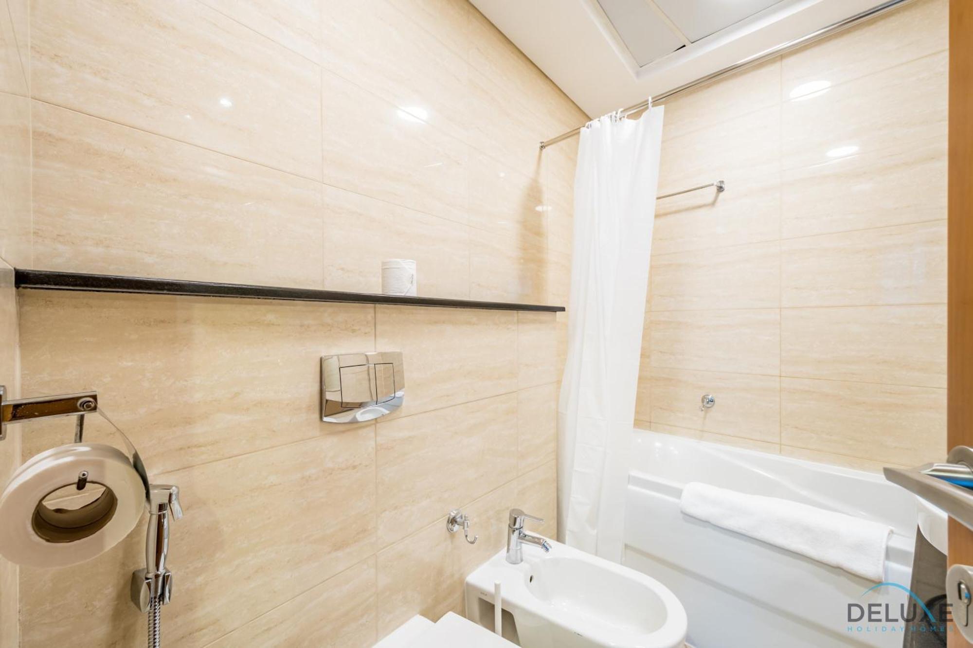 Apartment Charming 1br At Ocean Heights Marina By Deluxe Homes Dubai